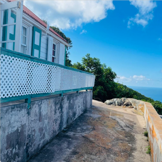 Howard's Cottage - Saba Island Premier Properties